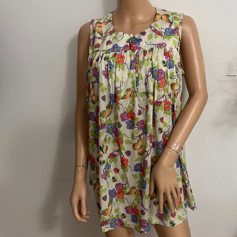 CW Classics Woman’s Tunic.